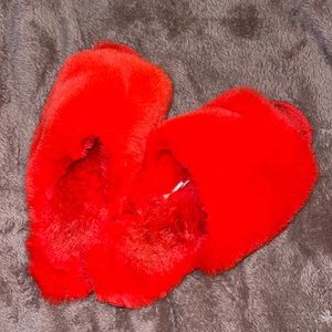 Target Fuzzy Slippers